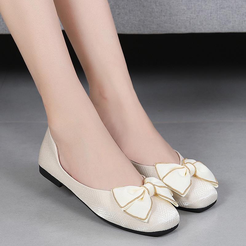Dress Shoes Large Size Women's 36-44 Flat Sole Women 2021 Bow-knot Shallow Mouth Soft-soled Square Toe, Black
Dress Shoes Large Size Women's 36-44 Flat Sole Women 2021 Bow-knot Shallow Mouth Soft-soled Square Toe, Black