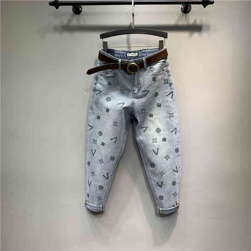 Women's Jeans More size 26-34 European woman female personality jeans Western style puncture hare small shoe carrot clunky pants 77K2, 1# shoe box
Women's Jeans More size 26-34 European woman female personality jeans Western style puncture hare small shoe carrot clunky pants 77K2, 1# shoe box