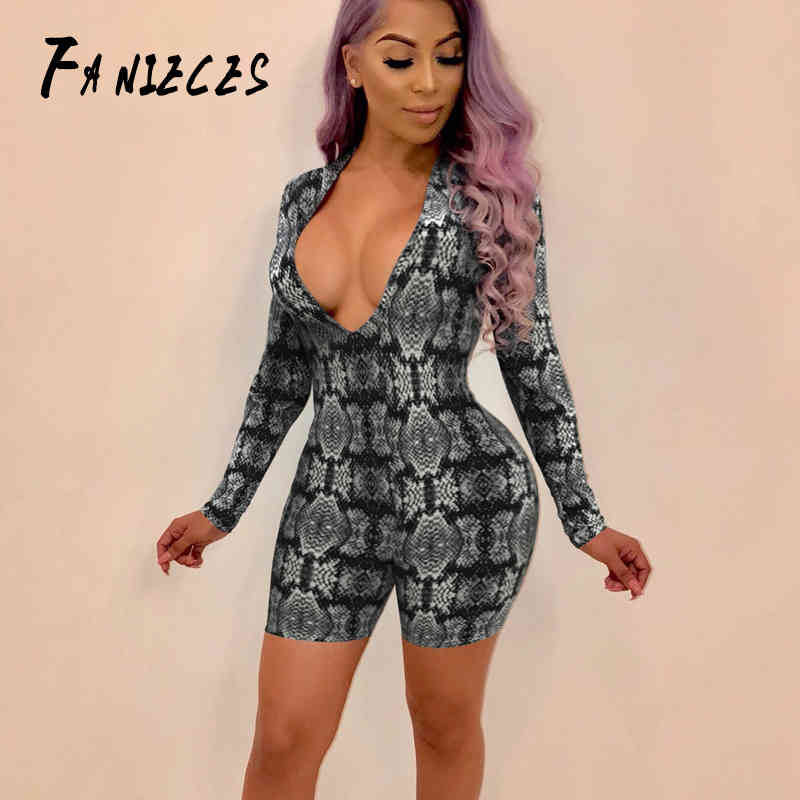 Women Deep V Neck Long Sleeve Sexy club Jumpsuit Romper Playsuit Snake Print Bodycon Female Jumpsuits Short Streetwear Overalls 210520, Beige
Women Deep V Neck Long Sleeve Sexy club Jumpsuit Romper Playsuit Snake Print Bodycon Female Jumpsuits Short Streetwear Overalls 210520, Beige