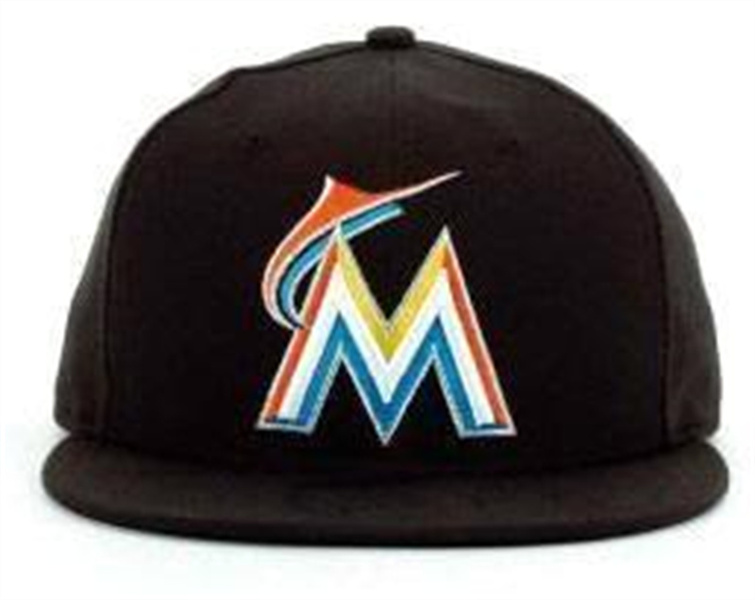 Ready Stock Marlins letter Baseball caps hip hop cap for men women gorras casual Fitted Hats, Blue;gray
Ready Stock Marlins letter Baseball caps hip hop cap for men women gorras casual Fitted Hats, Blue;gray
