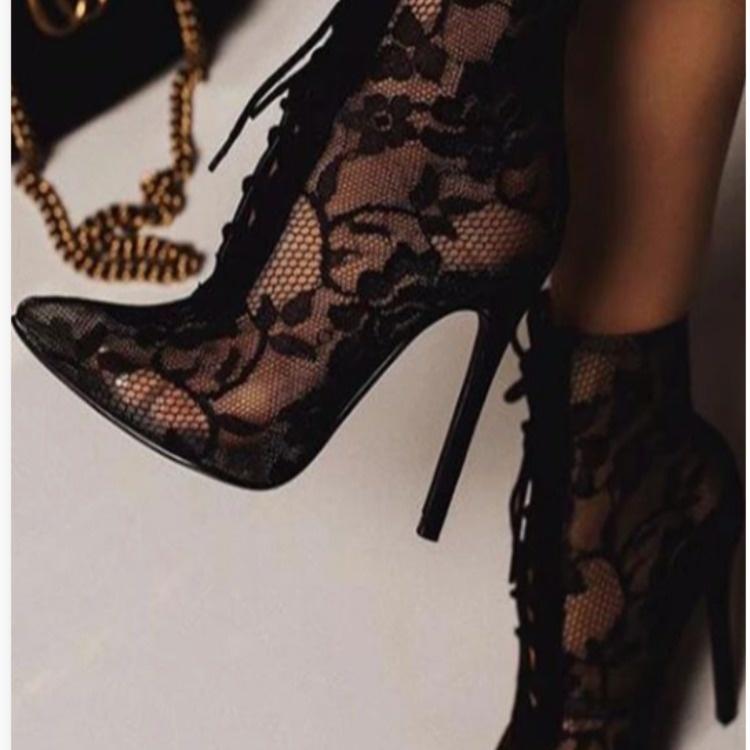 Dress Shoes Mature Mesh Women Boots Floral Lace-Up Thin High Heels Ankle Pointed Toed Party Wedding Rty76, Black
Dress Shoes Mature Mesh Women Boots Floral Lace-Up Thin High Heels Ankle Pointed Toed Party Wedding Rty76, Black