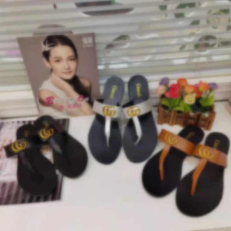 2021 Summer GG
GG Slippers Designer flip flops women Shoes Fashion Genuine Leather sandal slides Metal Chain Ladies Casual
2021 Summer GG
GG Slippers Designer flip flops women Shoes Fashion Genuine Leather sandal slides Metal Chain Ladies Casual