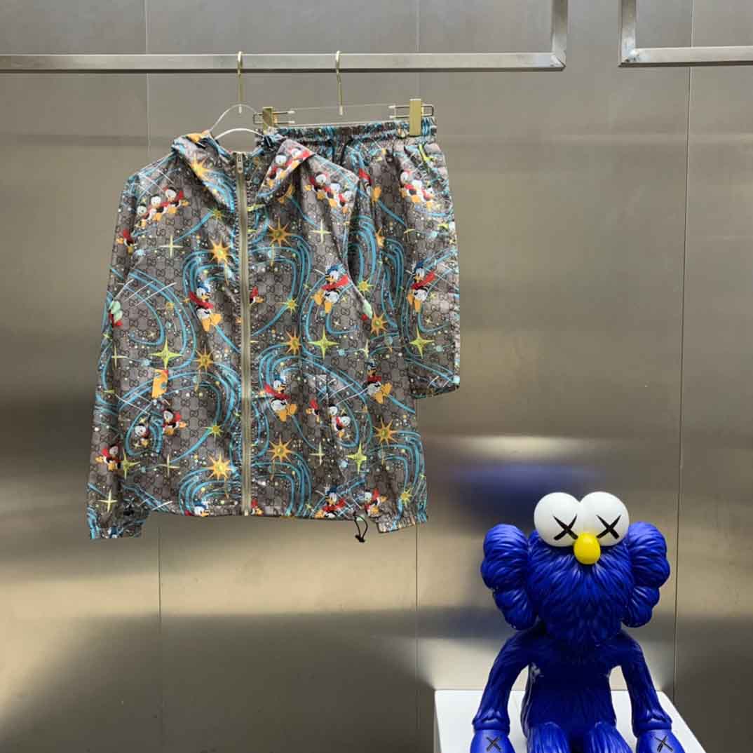 2020ss spring and summer new high grade cotton printing short sleeve round neck panel T-Shirt Size: m-l-xl-xxl-xxxl Color: black vsdbVLSV1 0bbb3
2020ss spring and summer new high grade cotton printing short sleeve round neck panel T-Shirt Size: m-l-xl-xxl-xxxl Color: black vsdbVLSV1 0bbb3