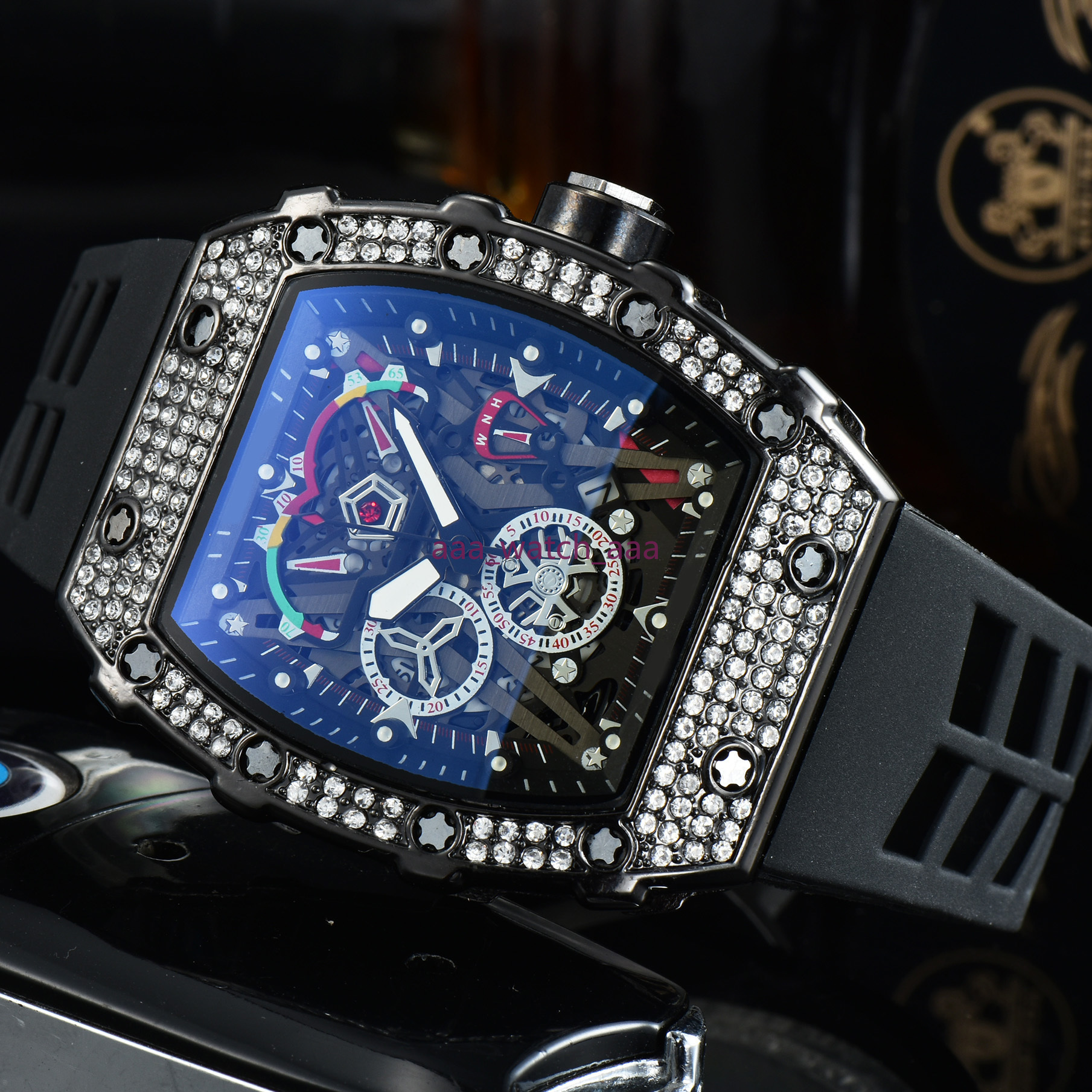 2021 New Watch Men's Leisure Diamond Watches Gold Stainless Steel Case Silicone Quartz Wristwatch Strap Male Relogio Masculino16, Black and silver
2021 New Watch Men's Leisure Diamond Watches Gold Stainless Steel Case Silicone Quartz Wristwatch Strap Male Relogio Masculino16, Black and silver