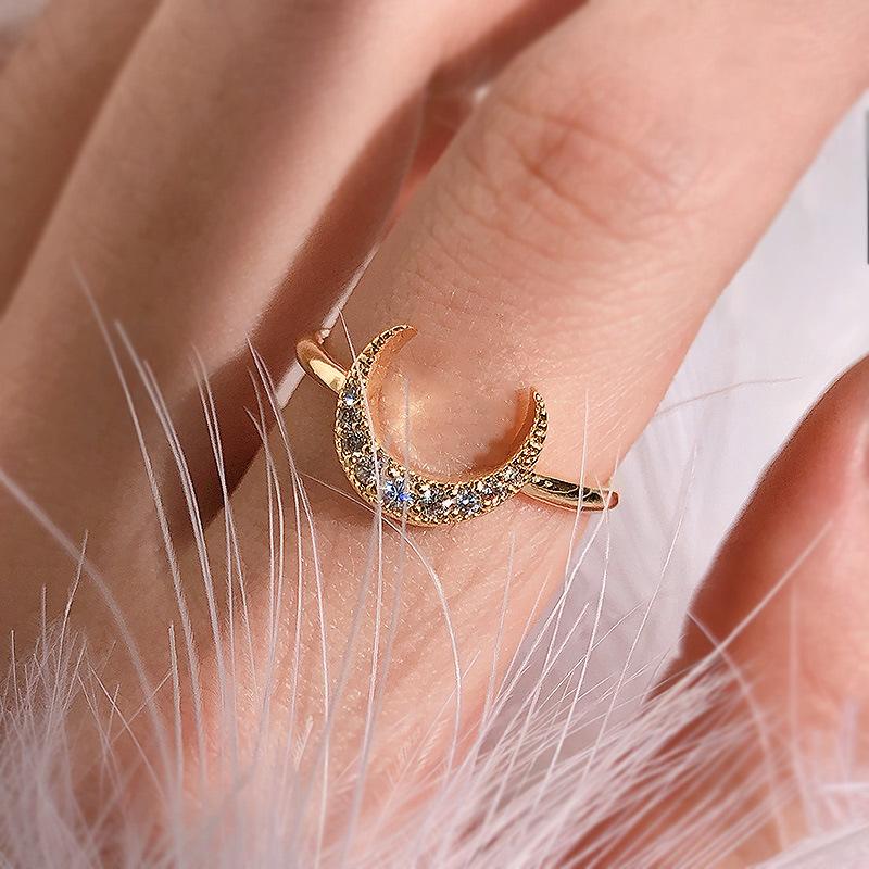 Cluster Rings 14K Gold VVS1 Diamond Ring Jewelry For Women Moon Style Anillos De Bizuteria Wedding Gemstone Whit Box, Golden;silver
Cluster Rings 14K Gold VVS1 Diamond Ring Jewelry For Women Moon Style Anillos De Bizuteria Wedding Gemstone Whit Box, Golden;silver