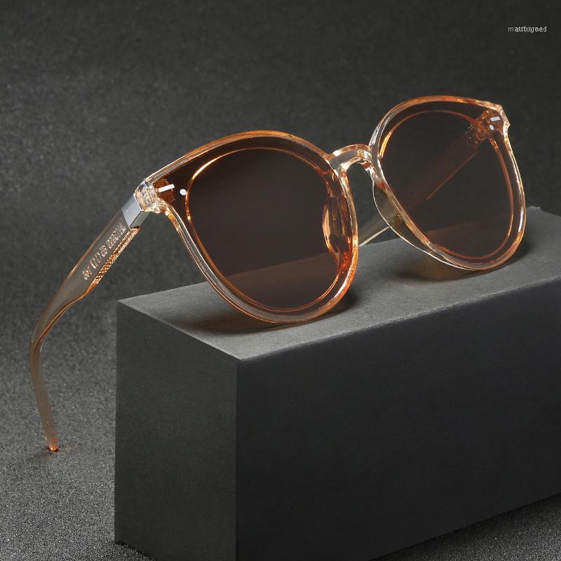 Sunglasses Higodoy Retro Round Oversized Sexy Women 2021 Mens Eyewear Plastic Goggle Uv400 Sun Glasses1
Sunglasses Higodoy Retro Round Oversized Sexy Women 2021 Mens Eyewear Plastic Goggle Uv400 Sun Glasses1