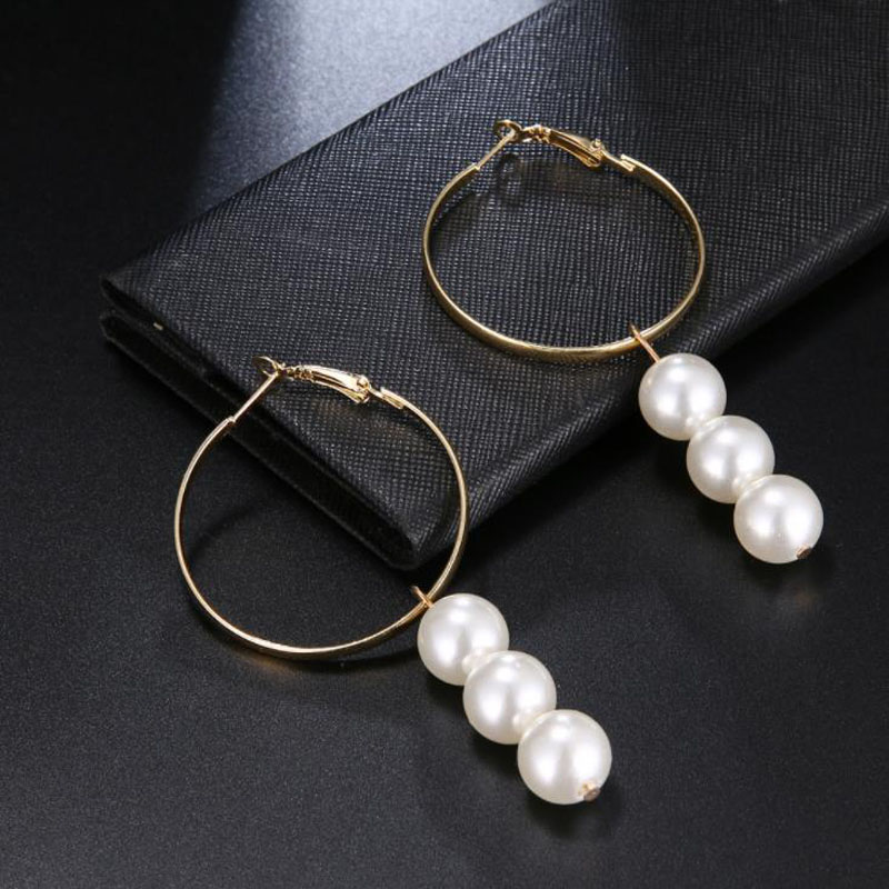 Fashion Pearl Pendant Earring Minimalist Large Circle Geometric Round Big Hoop For Women Girl Wedding Party Jewelry
Fashion Pearl Pendant Earring Minimalist Large Circle Geometric Round Big Hoop For Women Girl Wedding Party Jewelry