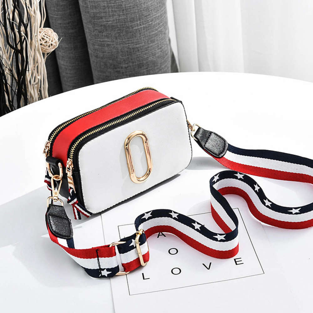 Popular Small Bag in Summer of 2021 Fashion Women's Foreign Air Camera and Korean One Shoulder Msenger Bag, White
Popular Small Bag in Summer of 2021 Fashion Women's Foreign Air Camera and Korean One Shoulder Msenger Bag, White