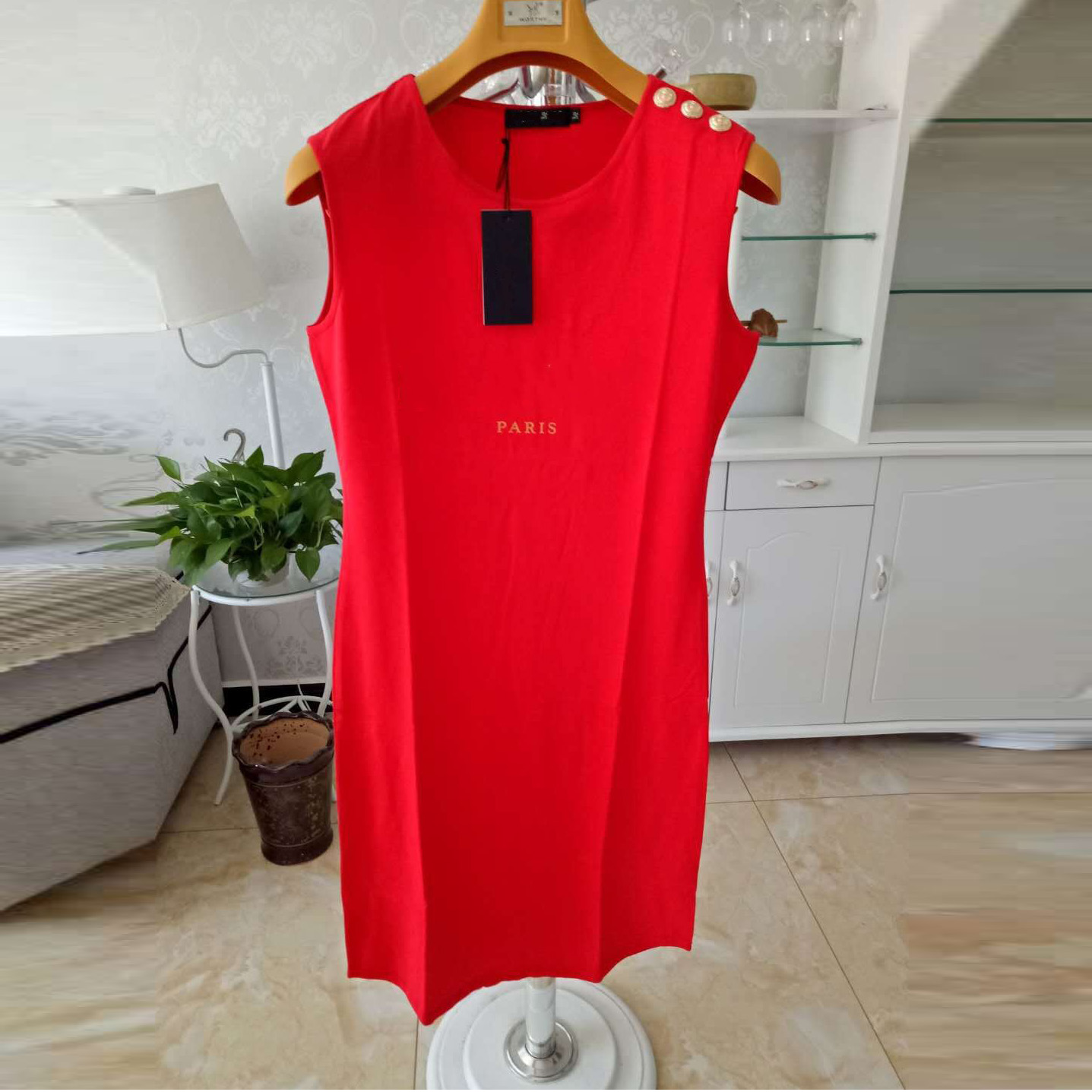 Womens T Shirts Dress Top Quality Women Fashion Designer Short Sleeve 4 Colors black white Women's Clothes Size S-L ST2111
Womens T Shirts Dress Top Quality Women Fashion Designer Short Sleeve 4 Colors black white Women's Clothes Size S-L ST2111