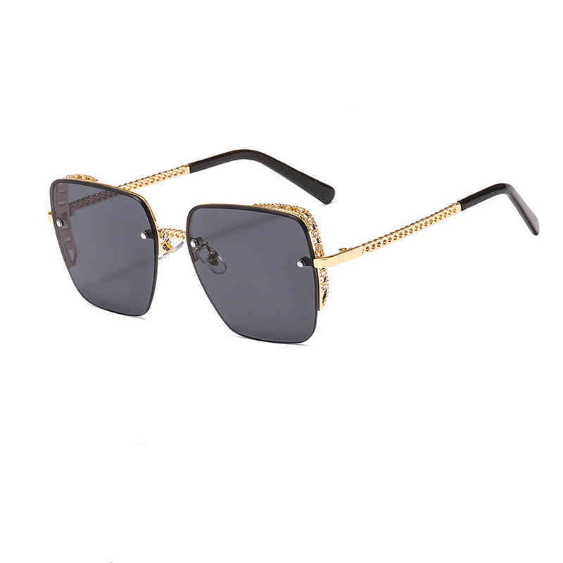 2021 Brand Dign Trend Luxury Diamond Strass Sunglass For Women Fashion Retro Unisex Summer Travel Metals Sunglass51EJ
2021 Brand Dign Trend Luxury Diamond Strass Sunglass For Women Fashion Retro Unisex Summer Travel Metals Sunglass51EJ