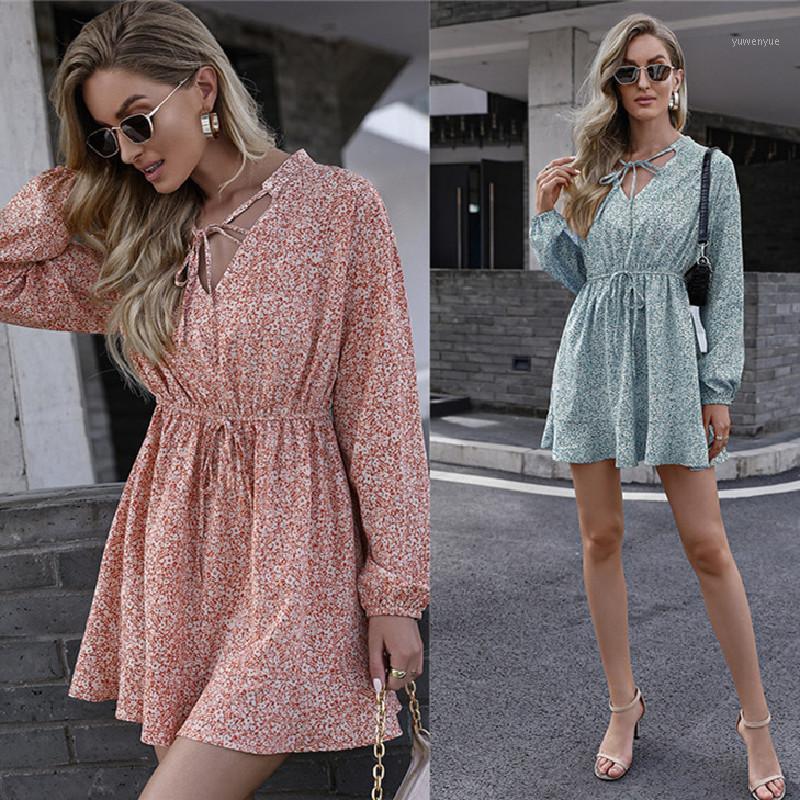 Casual Dresses 2021 Spring Elegant Women Dress Print V-neck Lantern Sleeves Slim Mini, Green
Casual Dresses 2021 Spring Elegant Women Dress Print V-neck Lantern Sleeves Slim Mini, Green