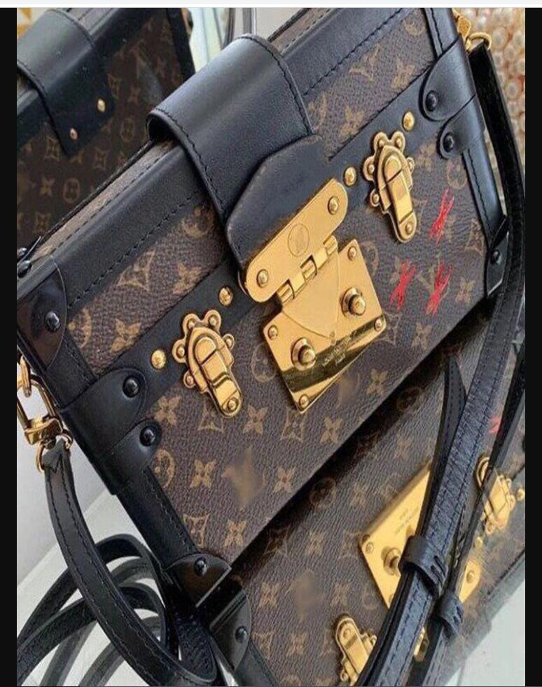 2021 women 688
LVLouis
BagVittonYSL
bagBucket Large Capacitybags,bag Ladies Handbag houlder Crossbody Bag Tide zz015, Red;black
2021 women 688
LVLouis
BagVittonYSL
bagBucket Large Capacitybags,bag Ladies Handbag houlder Crossbody Bag Tide zz015, Red;black