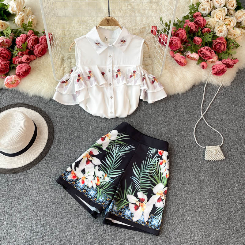 Temperament Summer Two piece set Women Floral Print Shorts Ruffles Strapless Shirt Siuts Short Trousers Holiday Outfits 210525, White
Temperament Summer Two piece set Women Floral Print Shorts Ruffles Strapless Shirt Siuts Short Trousers Holiday Outfits 210525, White