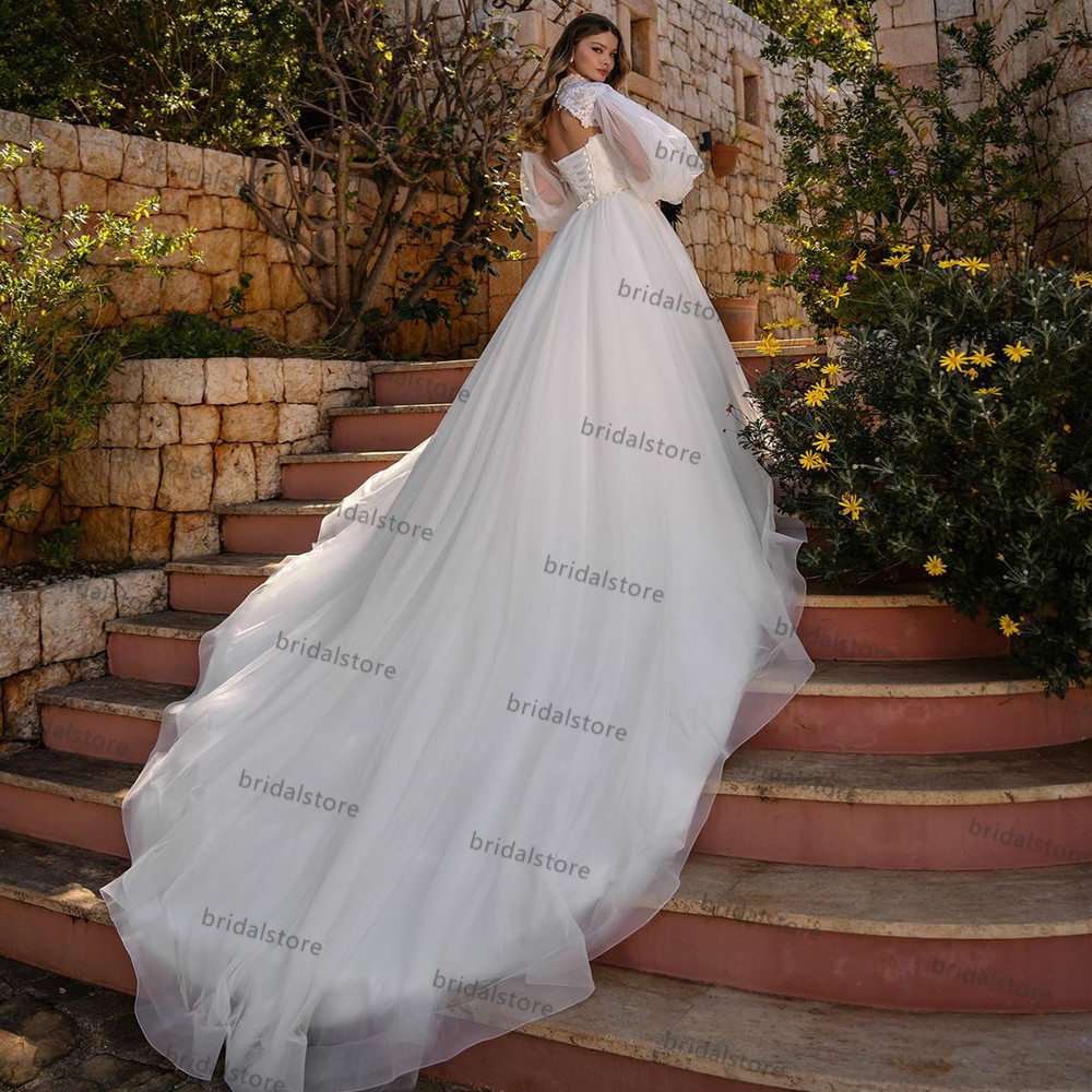 Sexy Open Back Princess Wedding Dress With Cape Long Sleeve Shawl Boho Chic Beach Bridal Dresses Lace Train Bride Corset Bohemain robe de mariage