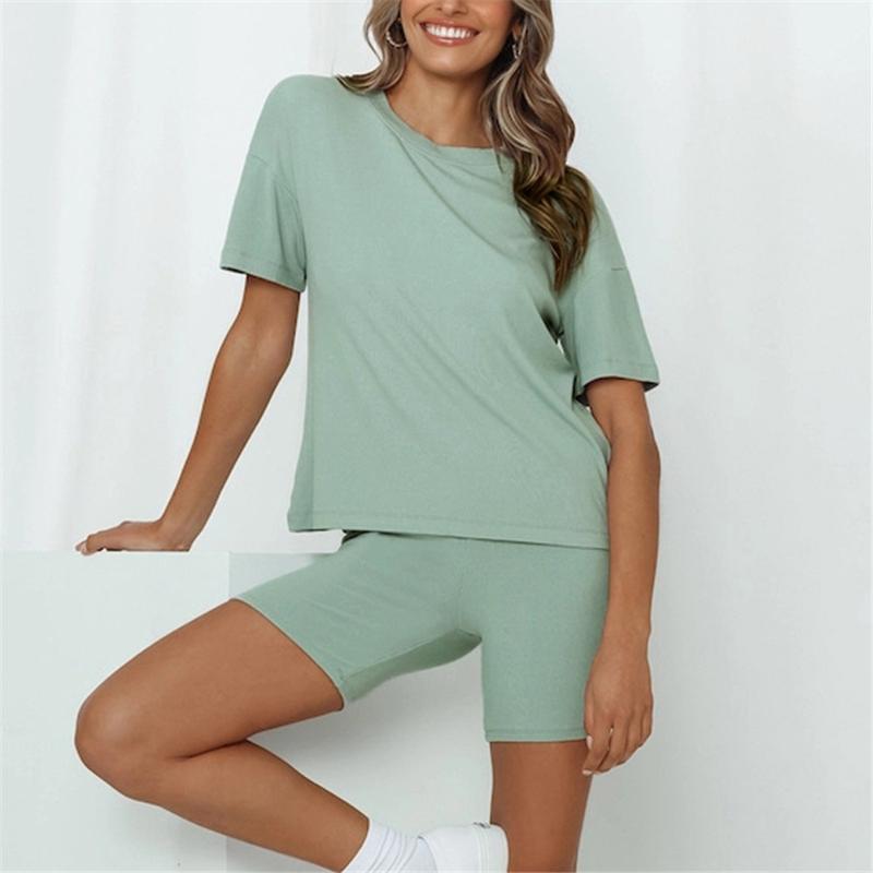 Summer 2021 Women's Two-Piece Suit Solid Color Women Sweatsuits Sets Home Loose Fashion Casual Shorts Set Tracksuits