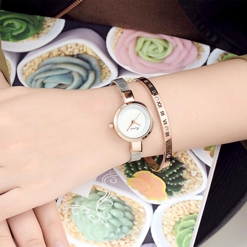 Wristwatches Top Brand Simple Small Round Dial Bracelet Womens Watches Fashion Casual Quartz Watch Waches Women Orologio Donna Relogio, Black
Wristwatches Top Brand Simple Small Round Dial Bracelet Womens Watches Fashion Casual Quartz Watch Waches Women Orologio Donna Relogio, Black