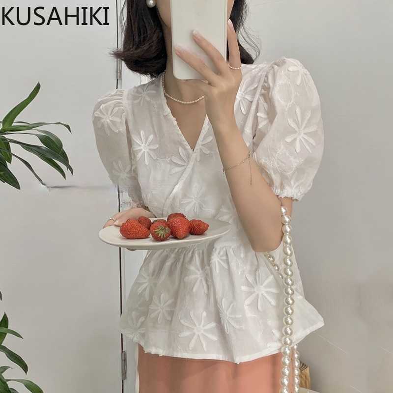 Womens Tops Korean 3D Flowers Blouses Puff Sleeve V-neck Elegant Shirt Summer Lace Up Slim Waist Blusas 6H258 210603, White
Womens Tops Korean 3D Flowers Blouses Puff Sleeve V-neck Elegant Shirt Summer Lace Up Slim Waist Blusas 6H258 210603, White