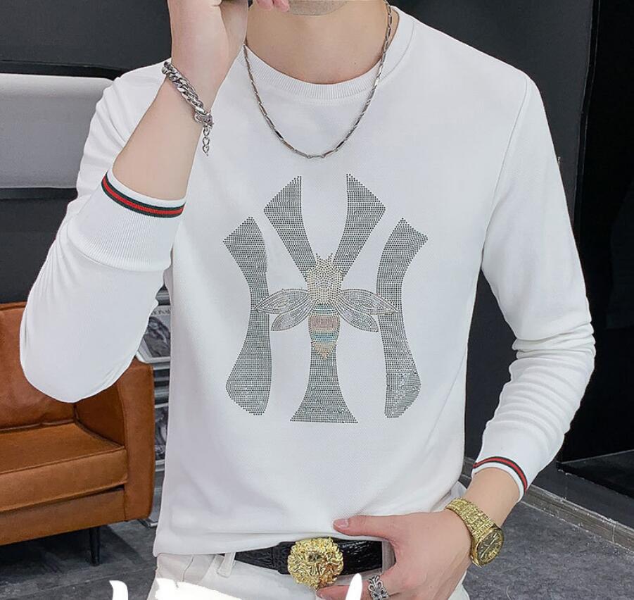 2021 new autumn and winter sweater men's hot drilling long-sleeved t-shirts knitted bottoming shirt round neck European version of the, W7
2021 new autumn and winter sweater men's hot drilling long-sleeved t-shirts knitted bottoming shirt round neck European version of the, W7
