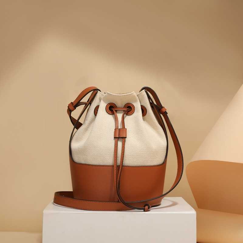 Hanghhangbag Luxury Designer Fashion Hand Handbag Handbags Backpack Wallet Purse Shoulder Crossbody Tote Bags Mini Bag bucket large cap
Hanghhangbag Luxury Designer Fashion Hand Handbag Handbags Backpack Wallet Purse Shoulder Crossbody Tote Bags Mini Bag bucket large cap