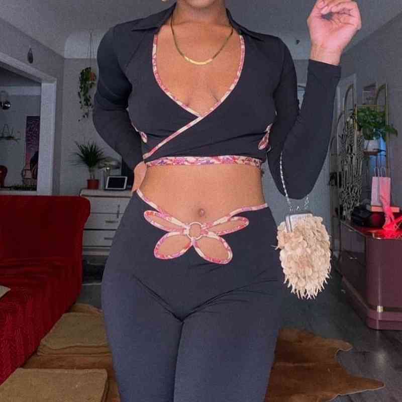 Sexy women's sportswear, metal punk ring, short striped top, jogging shoes y2k pants 210602, Two piece set
Sexy women's sportswear, metal punk ring, short striped top, jogging shoes y2k pants 210602, Two piece set
