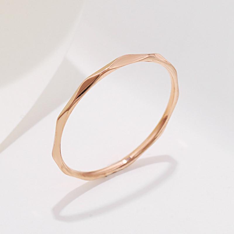 Cluster Rings 1.3mm Gold Silver Color Women's Retro Stainless Steel Faceted Ring For Women Korean Cute Jewelry Gift Party WC028, Golden;silver
Cluster Rings 1.3mm Gold Silver Color Women's Retro Stainless Steel Faceted Ring For Women Korean Cute Jewelry Gift Party WC028, Golden;silver