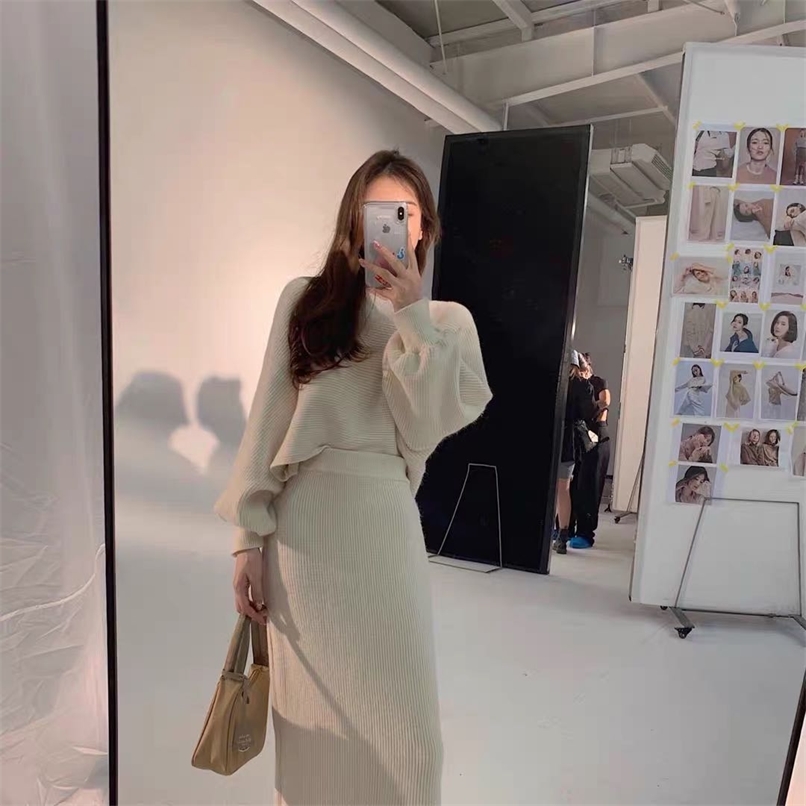 Fashion women's suit for fall/winter gentle one-on-one soft waxy skin-friendly knitted pullover + split skirt 210520, Black suit
Fashion women's suit for fall/winter gentle one-on-one soft waxy skin-friendly knitted pullover + split skirt 210520, Black suit
