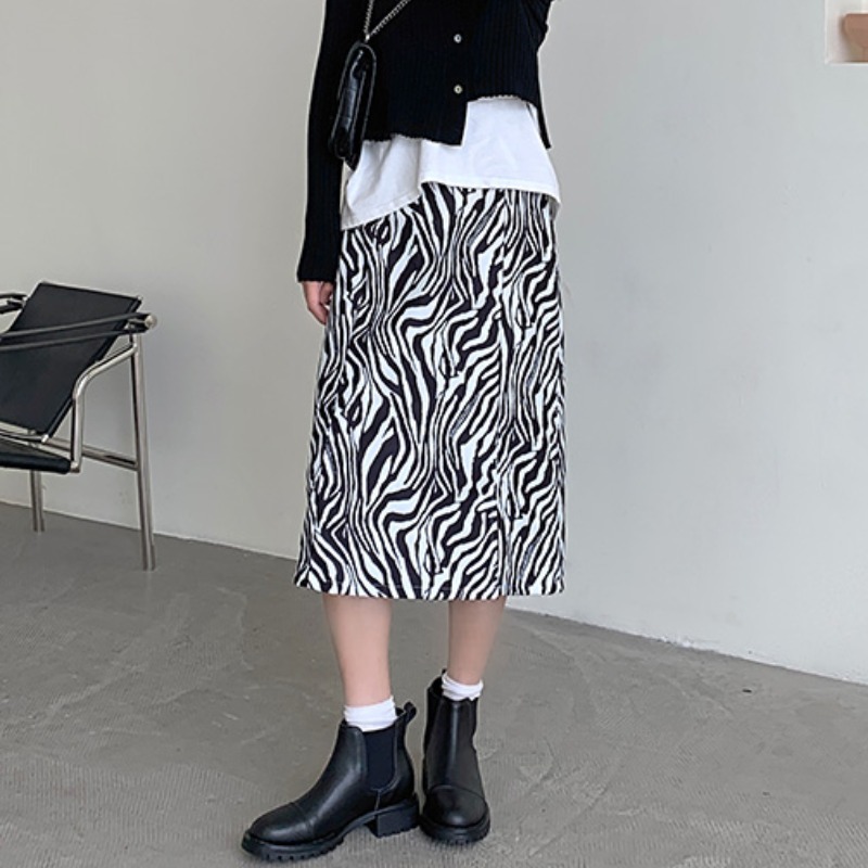 Nomikuma Vintage Zebra Striped Women Skirt Korean High Waist A-line Split Skirts Autumn Elegant Faldas Mujer Moda 6C596 210427