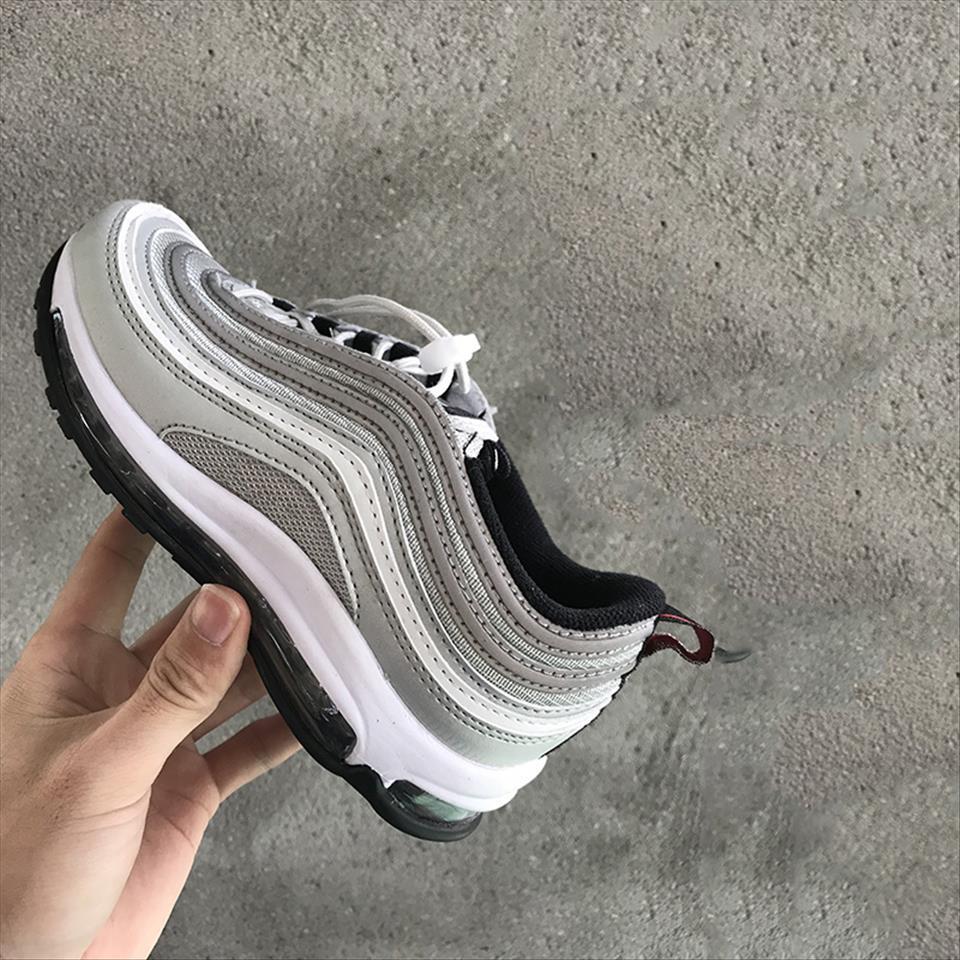 97 Kids Sean Wotherspoon Running Shoes for Youth Chaussures Boys 97s Sneakers Girls Shoe Child Sneaker Children Trainers Teenage, Black
97 Kids Sean Wotherspoon Running Shoes for Youth Chaussures Boys 97s Sneakers Girls Shoe Child Sneaker Children Trainers Teenage, Black