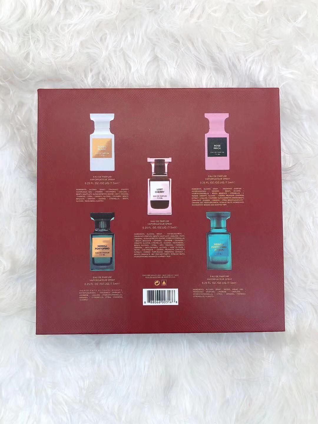 Fashion Perfumes Sets Gift Box 5 Bottles 7.5ml Rose Prick Lost Cherry Charm Fragrance Perfume for Woman Spray Long Lasting Lovers Gift EDP Parfum Wholesale
Fashion Perfumes Sets Gift Box 5 Bottles 7.5ml Rose Prick Lost Cherry Charm Fragrance Perfume for Woman Spray Long Lasting Lovers Gift EDP Parfum Wholesale