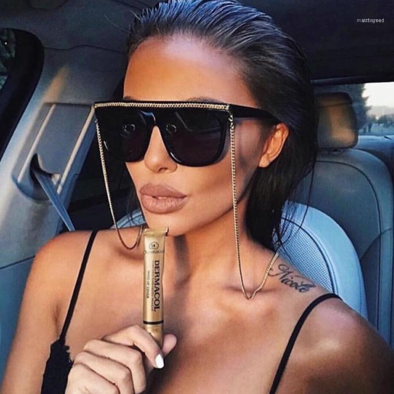 Sunglasses Luxury Classic Vintage Women Brand Design Gold Chain Oversized Square Gradient Lens Female Sun Glasses Oculos 975981
Sunglasses Luxury Classic Vintage Women Brand Design Gold Chain Oversized Square Gradient Lens Female Sun Glasses Oculos 975981