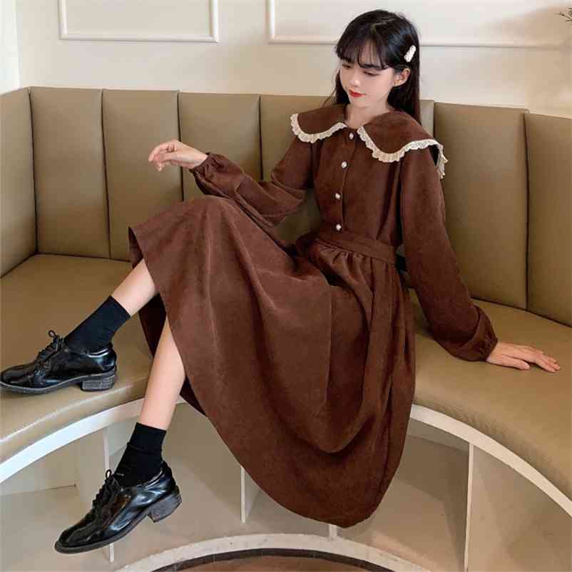 Japanese Doll Collar Loose Lolita Thin Retro Niche French Corduroy Long Sleeve Dress Female Autumn And Winter Style 210517, Black
Japanese Doll Collar Loose Lolita Thin Retro Niche French Corduroy Long Sleeve Dress Female Autumn And Winter Style 210517, Black