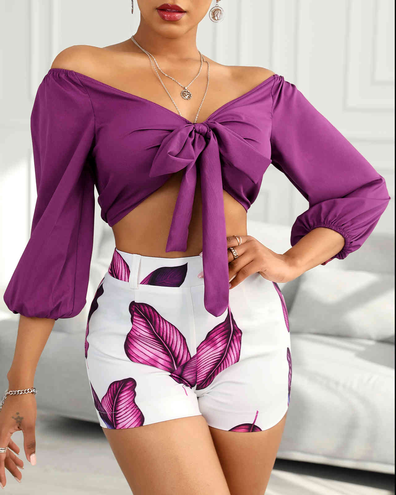 Summer Women Solid Tie Front Top & Shorts Set New Femme Casual Off-Shoulder Mid Sleeve Blouse & Short Pants Suits 210415