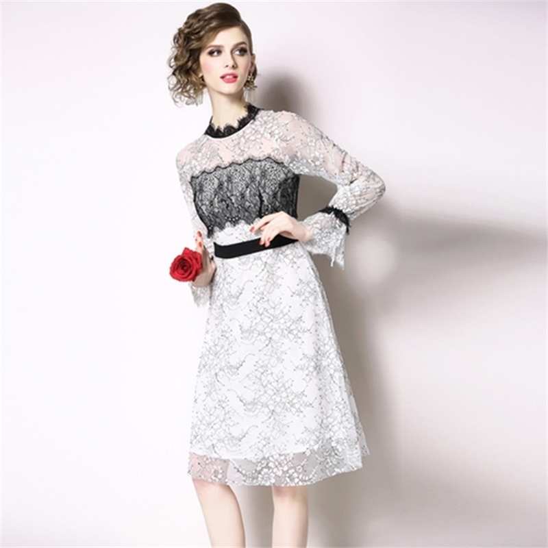 High Quality Spring Summer Dress Floral Elegant Lace O-neck women Flare Sleeve Knee-Length Mesh dresses A-Line Casual 210603, Picture color
High Quality Spring Summer Dress Floral Elegant Lace O-neck women Flare Sleeve Knee-Length Mesh dresses A-Line Casual 210603, Picture color