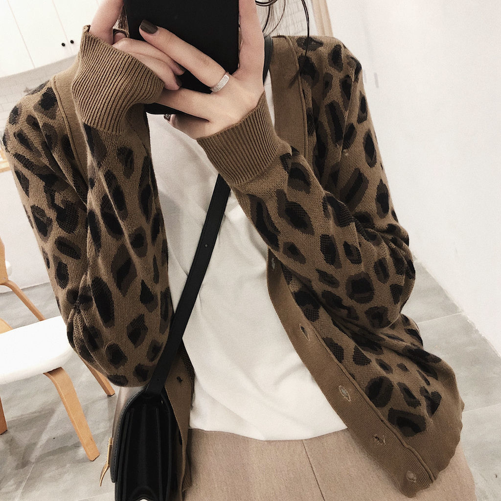 women's sweaters cardigan leopard print collar v, short female jacket long sleeve dt87, White;black
women's sweaters cardigan leopard print collar v, short female jacket long sleeve dt87, White;black