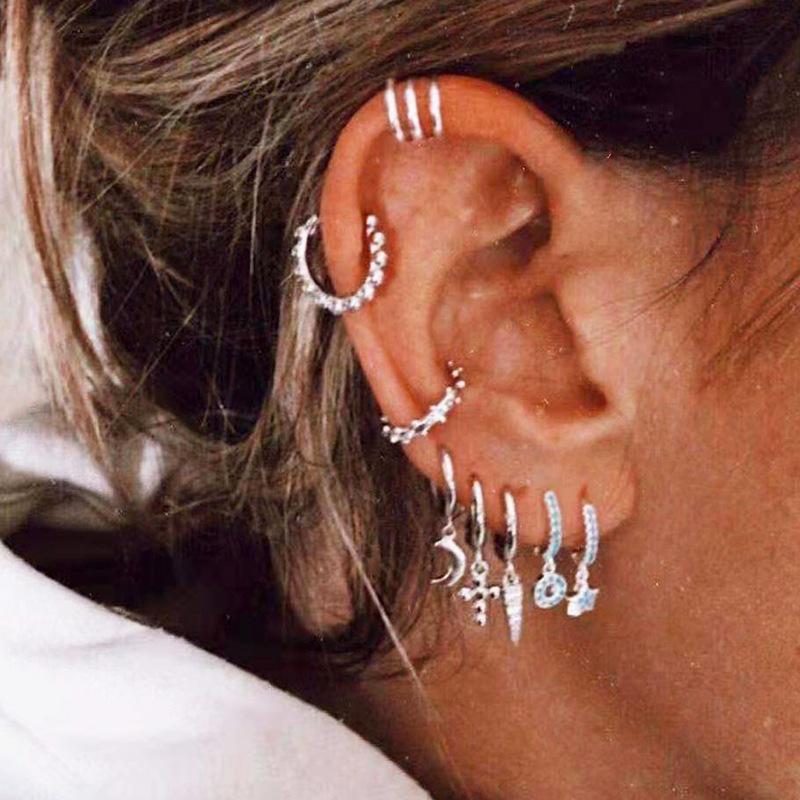 Hoop & Huggie 8PCS Fashion Cross Stars Moon Flowers Zircon Earrings Set Women Punk C Shape Circle Geometric Earring Bohemian Gift Jewelry
Hoop & Huggie 8PCS Fashion Cross Stars Moon Flowers Zircon Earrings Set Women Punk C Shape Circle Geometric Earring Bohemian Gift Jewelry