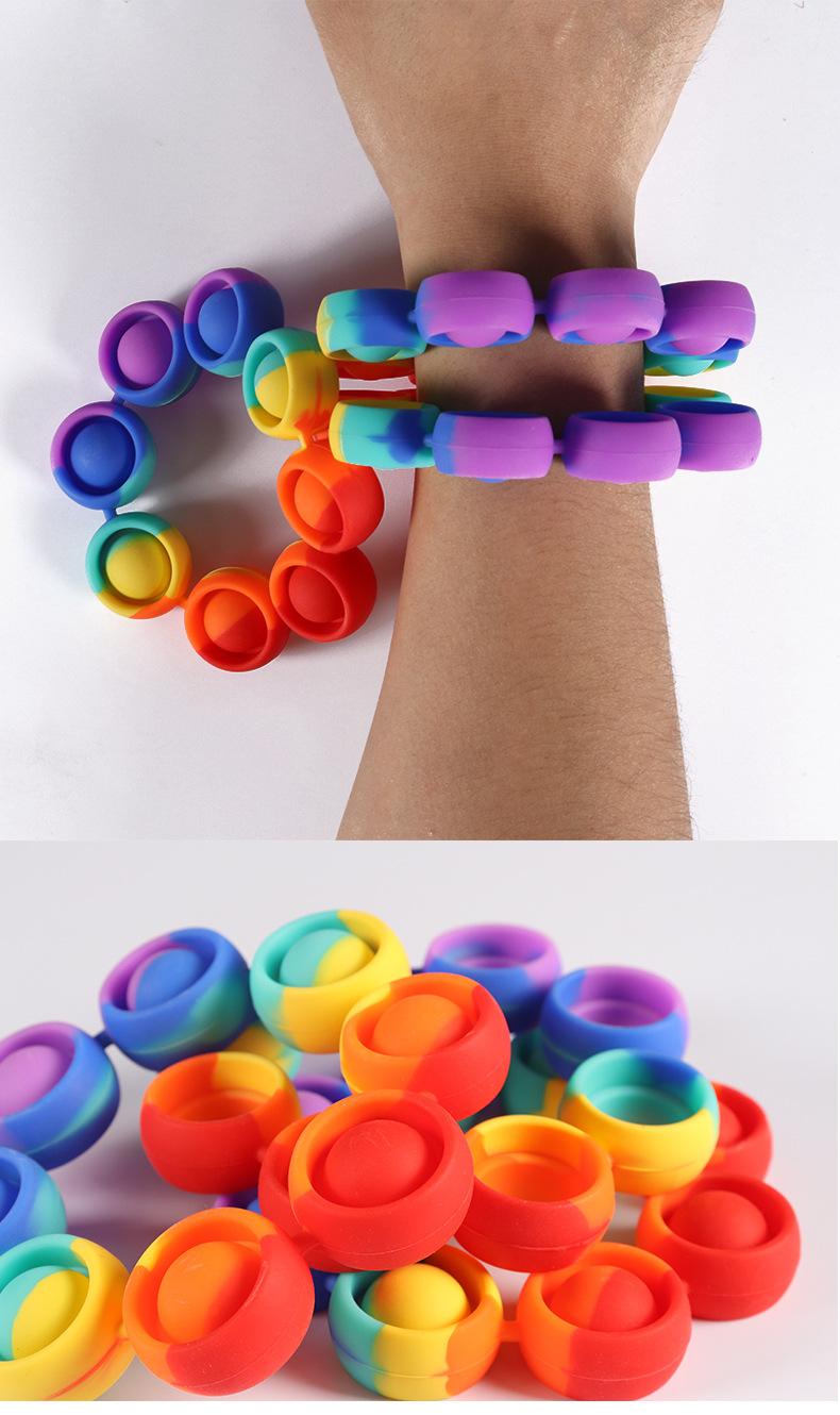 2021 Creativity Fidget Bracelet Reliver Stress Toys Rainbow Bubble Antistress Toy Adult Children Sensory To Relieve Autism
2021 Creativity Fidget Bracelet Reliver Stress Toys Rainbow Bubble Antistress Toy Adult Children Sensory To Relieve Autism