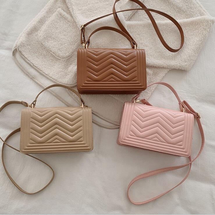 1-5 2021 high quality designer bags handbags Pillow shoulder bag messenger Shopping bag crossbody mini bags
1-5 2021 high quality designer bags handbags Pillow shoulder bag messenger Shopping bag crossbody mini bags