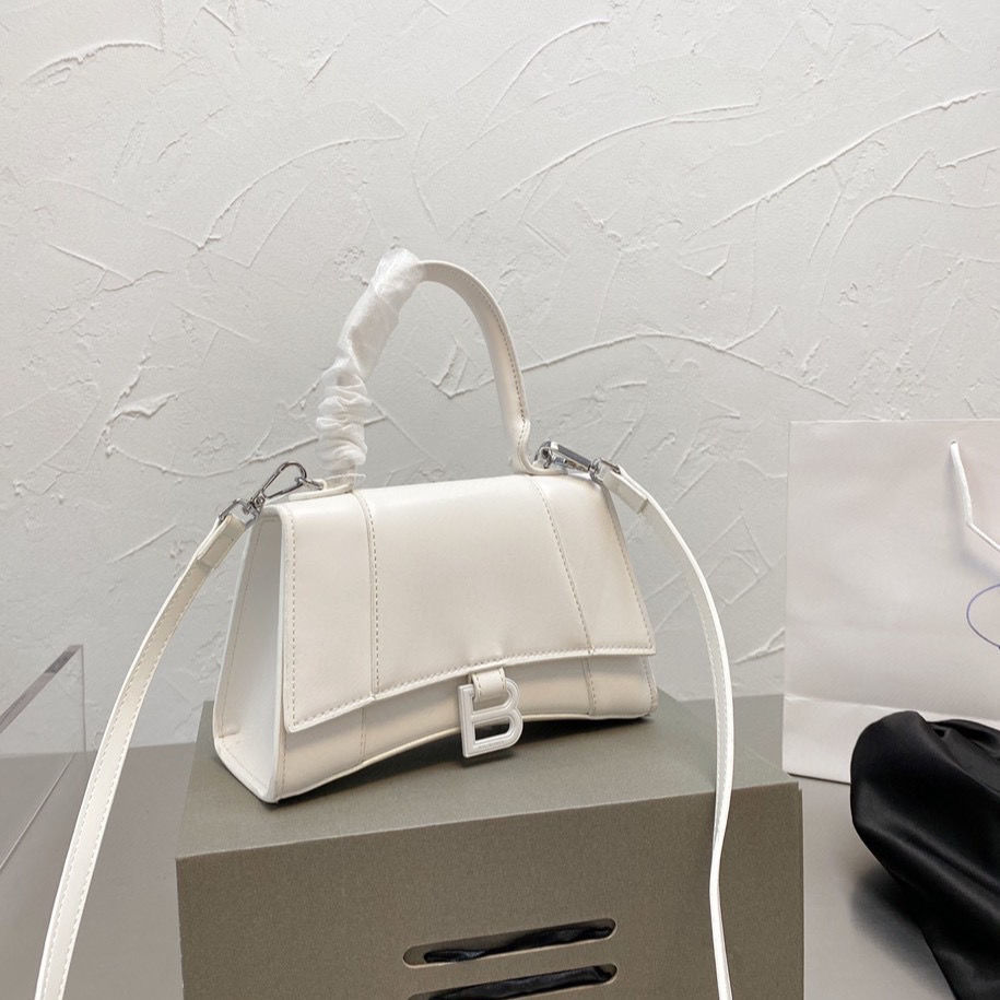 Designer Handbags Hourglass 2021 Hand-held Messenger Fashionable Women's Balencaiga Leather Crescent Bag bb