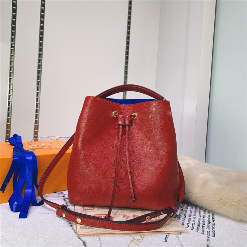 2021 néonoé NeoNoe Noir Neo Noe Adjustable Top Handle Or Shoulder Crossbody Bag Size:26X22X27 V-270
2021 néonoé NeoNoe Noir Neo Noe Adjustable Top Handle Or Shoulder Crossbody Bag Size:26X22X27 V-270