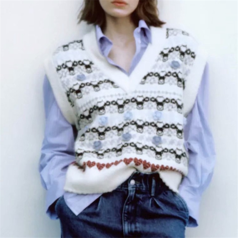 Vintage Women Animal Jacquard Sweaters Vest Fashion Ladies V-Neck Knitted Tops Elegant Female Chic Floral Pullovers 210430