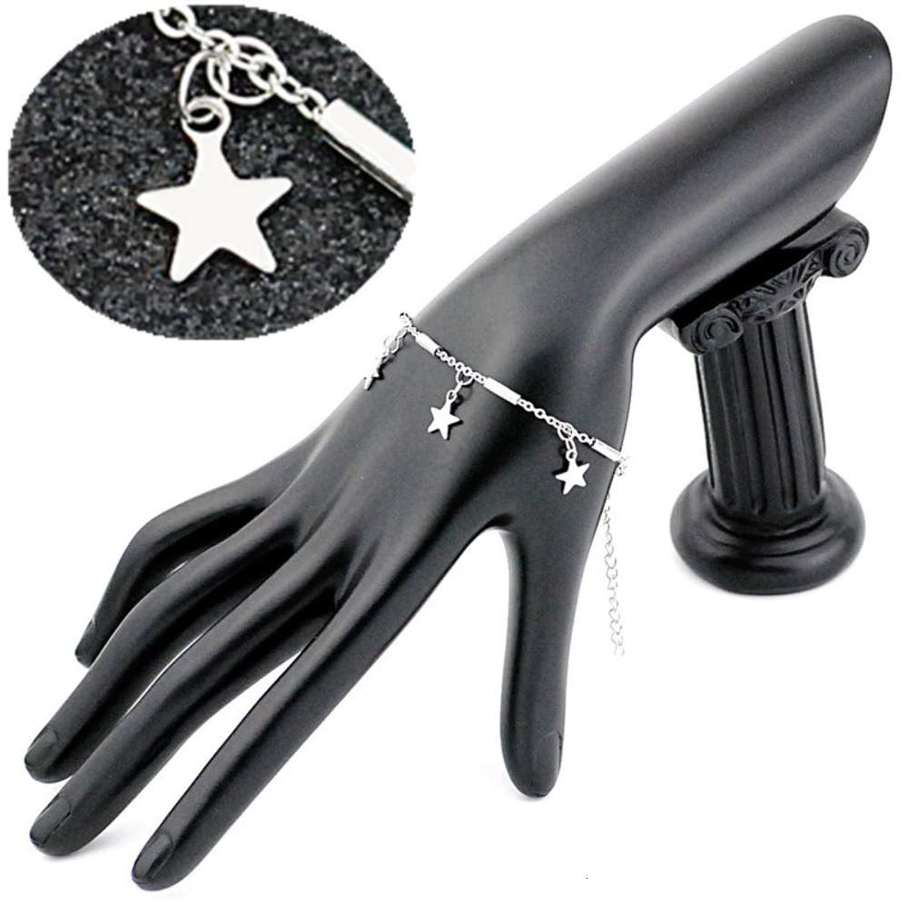 Hand catenary Fashion Star Shaped Pendant Stainless Steel Bracelet Jewelry, Black
Hand catenary Fashion Star Shaped Pendant Stainless Steel Bracelet Jewelry, Black