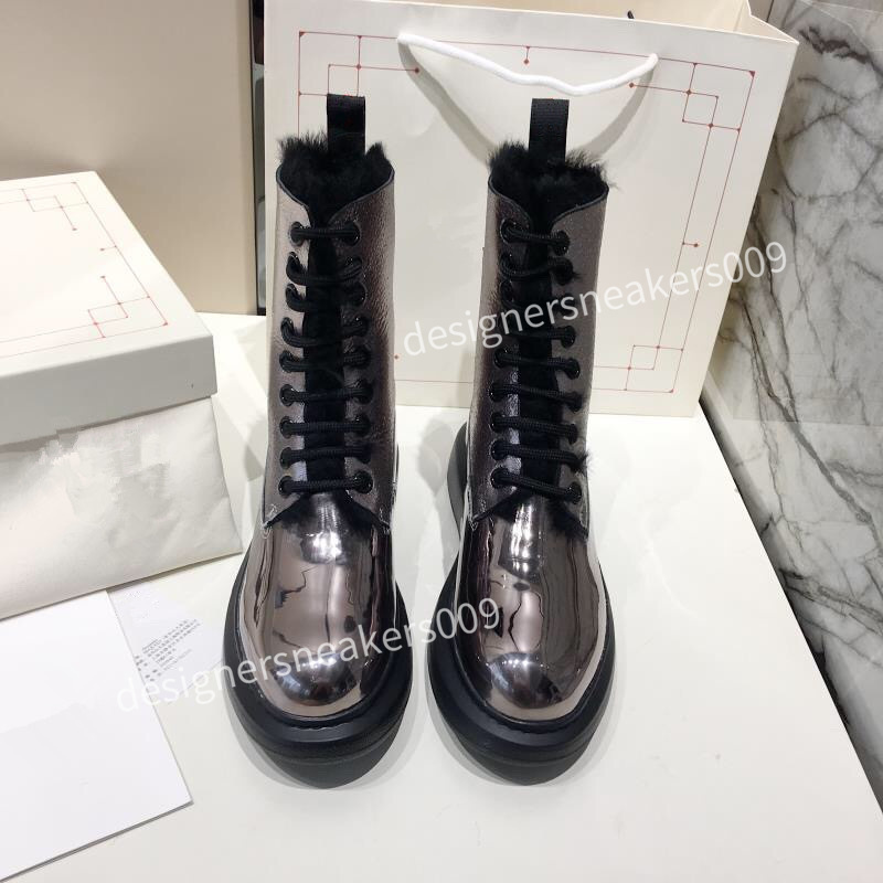Top Quality Martin Bottes Womens Boots Laureate Love Womens Black Real Leather Medal Coarse Non-Slip Winter Shoes Size 35-46, 03
Top Quality Martin Bottes Womens Boots Laureate Love Womens Black Real Leather Medal Coarse Non-Slip Winter Shoes Size 35-46, 03