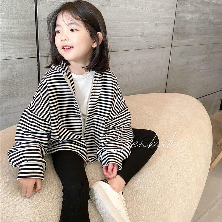 Jackets Loose Girls' Striped Coat 2021 Autumn Children's Clothing Korean Baby Girl's Hooded Zipper Cardigan, Blue;gray
Jackets Loose Girls' Striped Coat 2021 Autumn Children's Clothing Korean Baby Girl's Hooded Zipper Cardigan, Blue;gray