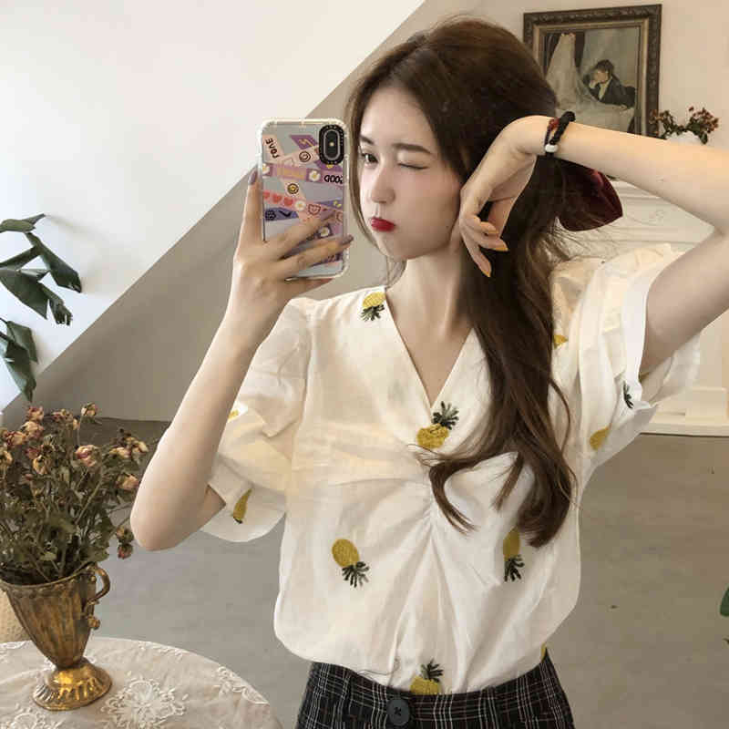 5 Style Summer Fresh Sweet V Neck Puff Short Sleeve Strawberry Embroidered Blouse Women Japan Chic Fruit Tops Blusas Mujer 210429
