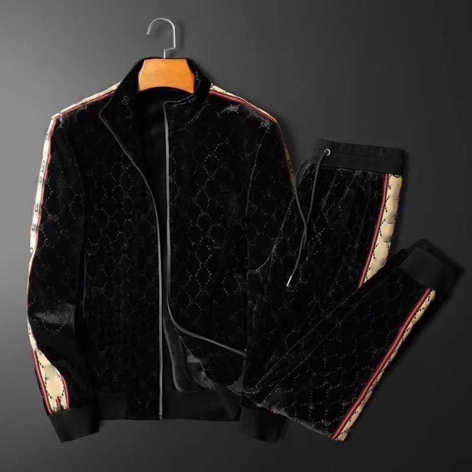 Mens Tracksuit Gold velvet leisure suit Sweat Suits Sports Fashion Men Hoodies Jackets Casual Tracksuits Jogger Jacket Pants Sets M-5XL
Mens Tracksuit Gold velvet leisure suit Sweat Suits Sports Fashion Men Hoodies Jackets Casual Tracksuits Jogger Jacket Pants Sets M-5XL