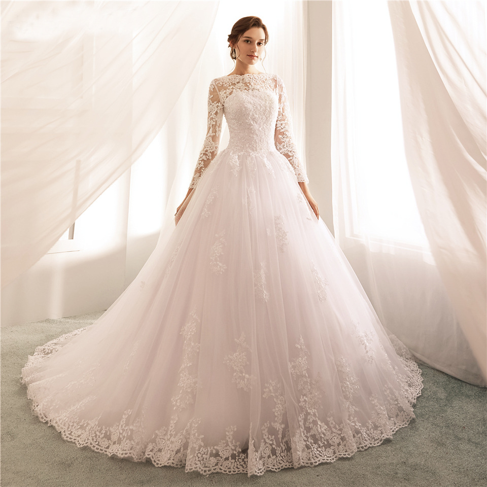 Arabic Dubai Luxury A Line Wedding Dresses Bridal Gowns Lace Long Sleeves Court Train 2021 Back Buttons Muslim Tulle Bride Dress Custom Made robe de m