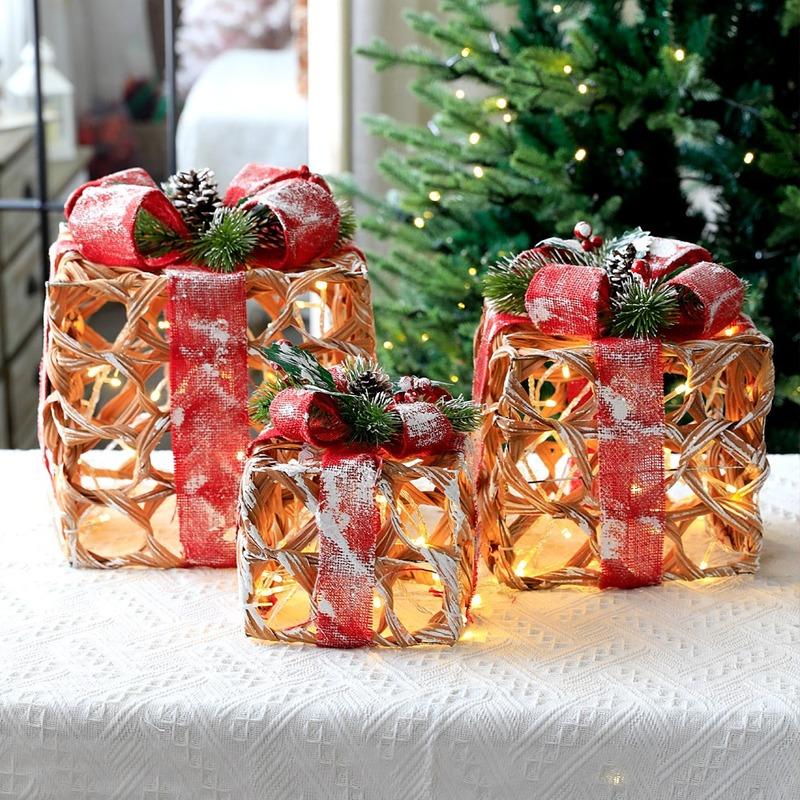 Christmas Decorations 2022 Iron Art Gift Box Three-piece Set Scene Layout Duitou El Window Decoration Props Ornaments
Christmas Decorations 2022 Iron Art Gift Box Three-piece Set Scene Layout Duitou El Window Decoration Props Ornaments