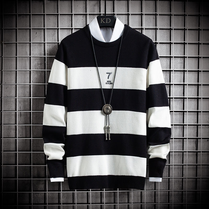 sweater knit men's autumn and winter youth clothes round neck pullover striped baseline fashion, White;black
sweater knit men's autumn and winter youth clothes round neck pullover striped baseline fashion, White;black