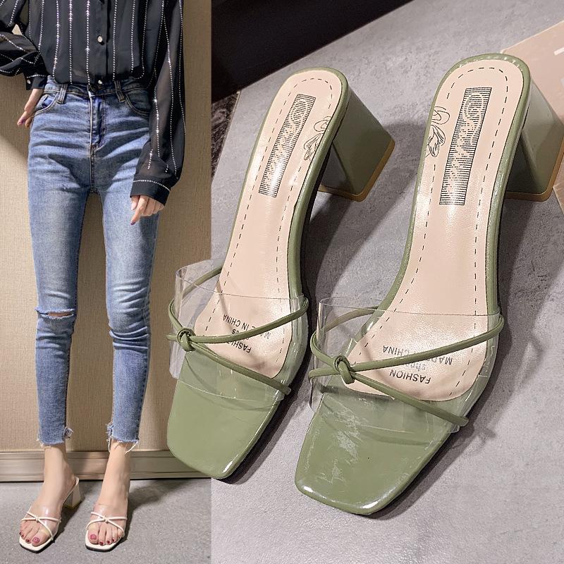 Slippers 2021 Spring And Summer Women's Shoes Fashion High Heels Lazy Transparent Thick Heel Outer Wear Sandals Women
Slippers 2021 Spring And Summer Women's Shoes Fashion High Heels Lazy Transparent Thick Heel Outer Wear Sandals Women