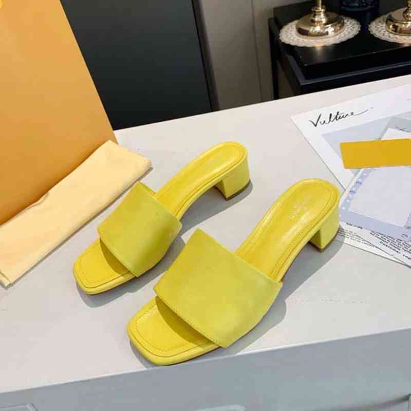 Sandals women slipper Fashion sandals Shoes Bohemian Diamond Slippers Woman Flats Flip Flops Summer Beach 10 1201 V9TY, Box
Sandals women slipper Fashion sandals Shoes Bohemian Diamond Slippers Woman Flats Flip Flops Summer Beach 10 1201 V9TY, Box